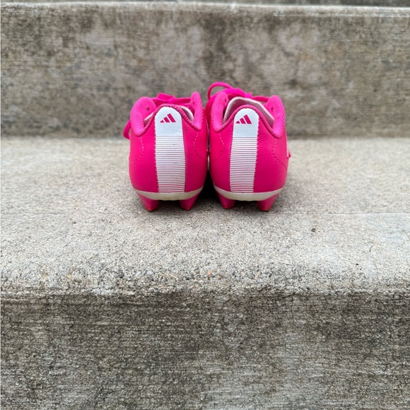 Adidas Kids’ Pink Soccer Cleats - Picture 4 of 6